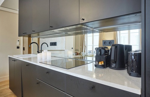 L'Europe Apartment | Sublim new Flat Center of Paris Opera Madeleine