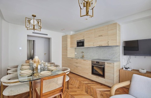 Saint-Vincent-de-Paul Apartment | Sublime Air-conditioned Apartment Center of Paris