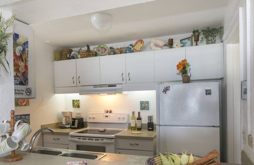 Estate Golden Rock Condo | Sugar Beach...Says It All..(NO PASSPORT REQ'D)