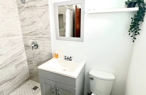 Ocean Park Hotel | Suite #10 at Trinitaria House Hotel