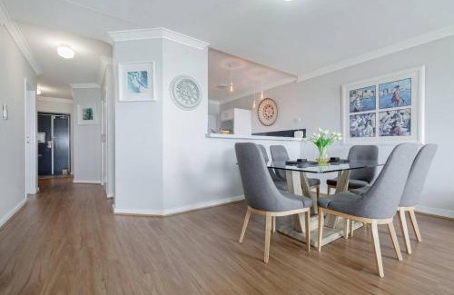 Scarborough Apartment | Suite 305 Sandcastles 3 Bedroom Deluxe Apartment