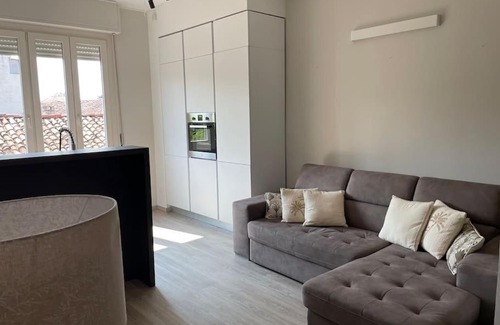 Asti Apartment | SUITE DE ROLANDIS Cin ITOO5OO5C22CDBEZNY