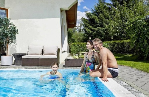 Bramberg am Wildkogel Apartment | Suite "Emerald" with bathtub - Tauernblick, Emerald Hotel