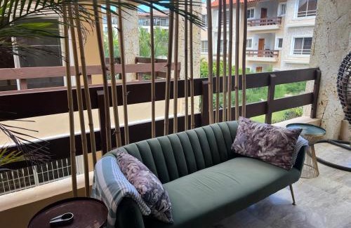Playa Bibijagua House | Suite in shared apartment, pool and beach access
