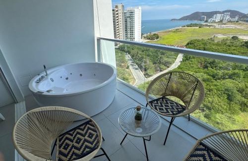Santa Marta Apartment | Suite Lujosa con Jacuzzi piso 14 vista al mar