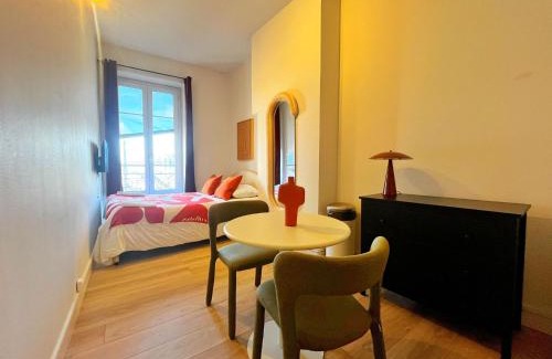 2nd Arrondissement Apartment | Suite Olney