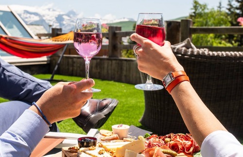 Huez Apartment | Suite prestigieuse avec vue montagne & cheminée