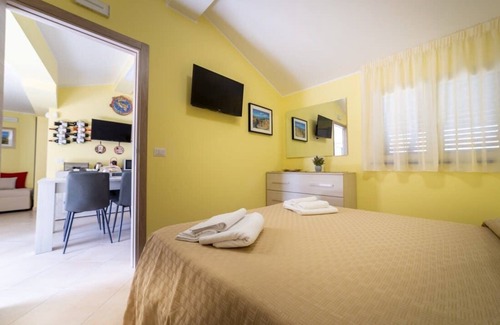 Giarre Apartment | Suite Smeraldo - Etna Diamond Suites - Taormina&Etna - SunTripSicily