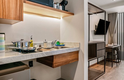 Queretaro Apartment | Suites Álamos by Homirent