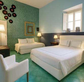 Capri Bed & Breakfast | Suites Edivino Design Capri