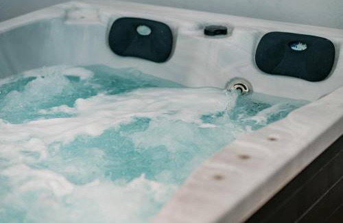 Alimos Apartment | Suites with magical view & jacuzzi