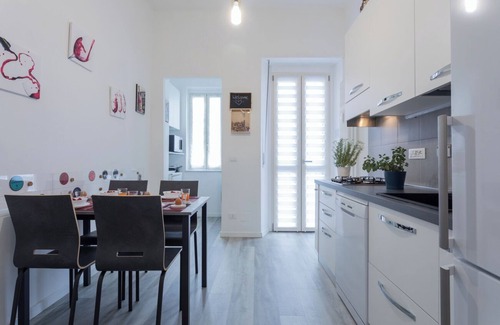Crocetta Apartment | Sulla via del treno by Wonderful Italy
