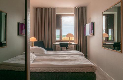 Savonlinna Hotel | Summer Hotel Tott