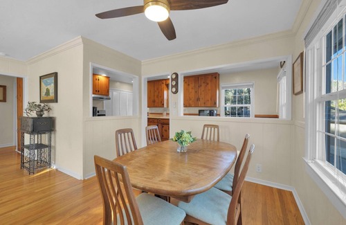 Julian Cottage | SUMMER LOW MIDWEEK RATES! Charming 2-bedroom cottage in Julian with FREE Wifi