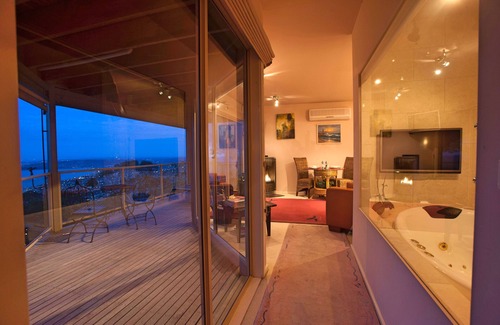 Arthurs Seat Apartment | Summit Views