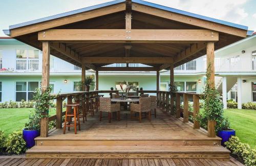 Ocean Ridge Hotel | Sun Dek Beach House