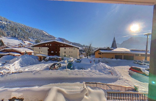 Les Carroz-d'Araches Apartment | Sun Hotel
