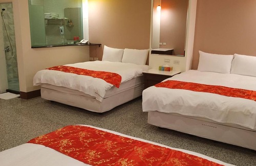 Yuchi Bed & Breakfast | Sun Moon Lake Crown Yu Hotel