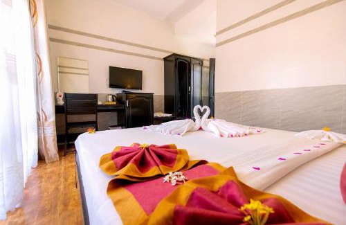 East Ham Tien Beach Hotel | Sun & Sands Hotel