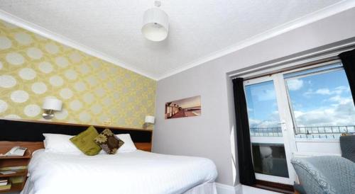 Bournemouth City Centre Hotel | Suncliff Hotel - OCEANA COLLECTION