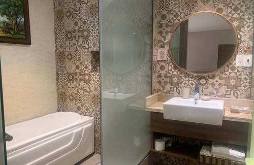 Little Japan Hotel | Sunflower Luxury Hotel