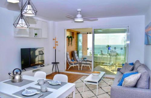 Torrox Costa Apartment | SUNNY BEACH APARTMENT IN CALACEITE
