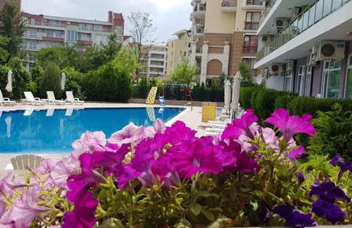 Chaika Apartment | Sunny Beach Studio in Apartcomplex Solmarine