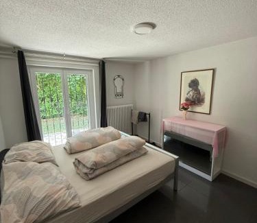 Seebach House | Sunny Home near Zurich Airport