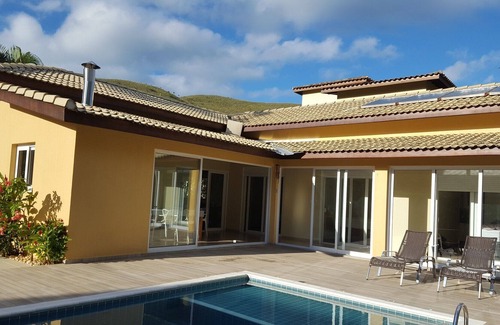 Praia do Pauba House | Sunny House in Pauba Beach.