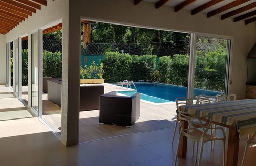 Praia do Pauba House | Sunny House in Pauba Beach.