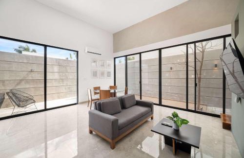 Merida Municipality House | Sunny Mérida Getaway: Spacious 3BR with Pool