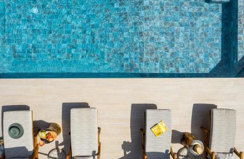 Old Town Villa | Sunny Paradise Luxury Villa With Pool & Hot Tub