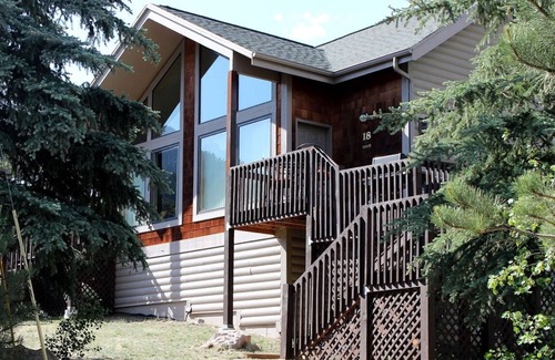 Estes Park Cabin | Sunnyside Knoll: 18 1 Bedroom Cabin