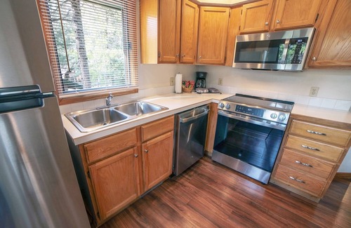 Estes Park Cabin | Sunnyside Knoll: 7 1 Bedroom Cabin