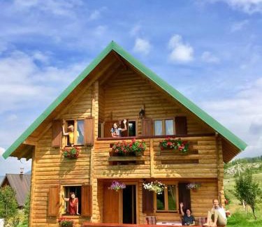 Zabljak House | Sunnyside