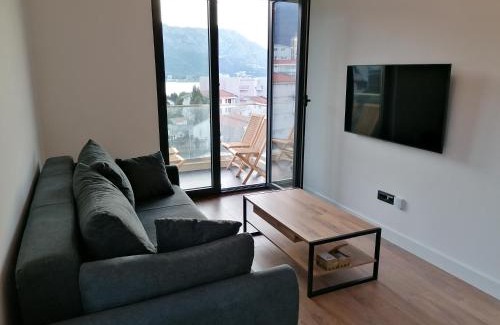 Becici Apartment | Sunrise Apartment Leni Budva