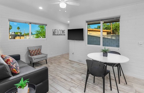 Alegre Community Apartment | Sunrise at the Cul-de-Sac 1BR Apartment