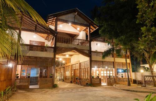 Pottuvil Division 2 Hotel | Sunrise Cabanas Arugam Bay