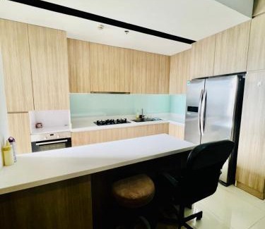 Tan Qui Dong Apartment | Sunrise City 1 phòng ngủ view hồ bơi