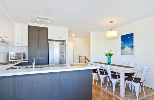 Aldinga Beach House | Sunset at Snapper Point - Aldinga Beach - C21 SouthCoast Holidays