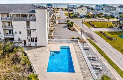 Surf City Apartment | Sunset Haven