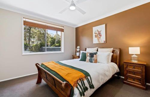 St. Georges Basin House | Sunset on Loralyn