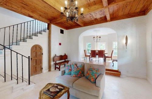 West Palm Beach House | Sunset Siesta