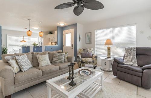 Englewood Apartment | Sunset Views Steps From the Beach With Elevator Duplex
