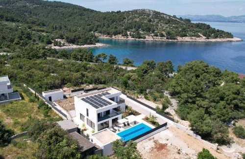 Rogac Villa | Sunset Villa Aves with Pool, Gym and Sauna - Four Bedroom Villa