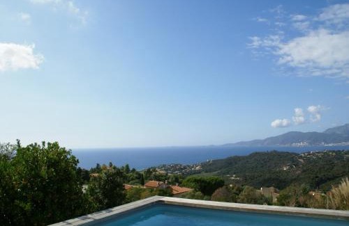 Albitreccia Villa | Sunset Villa with Bay View