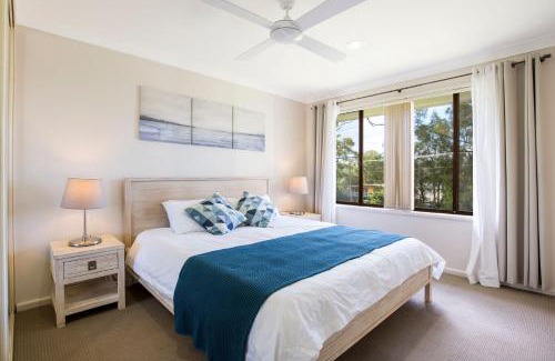 Culburra Beach House | Sunsets - Family Friendly, Affordable