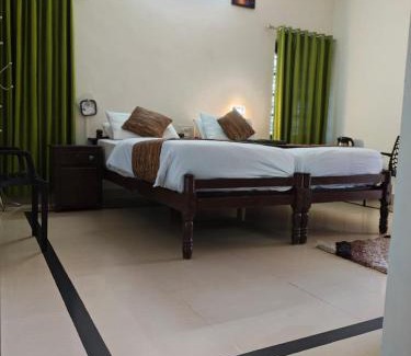 Varkala House | Sunshine beach resort