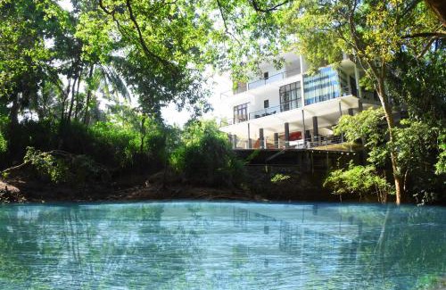 Udawalawa Hotel | Sunwin River Hotel