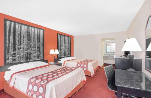 Mohawk Hotel | Super 8 by Wyndham Bulls Gap Greeneville Area